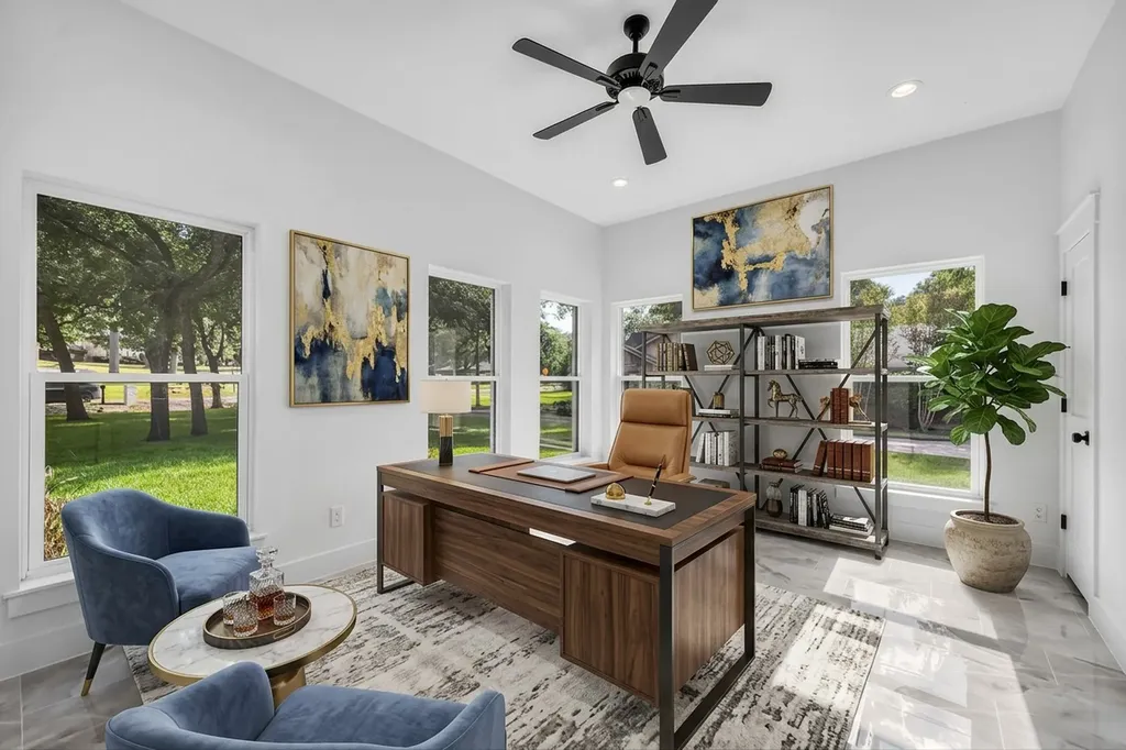 105 Forest Brook Drive Oak Leaf TX 75154