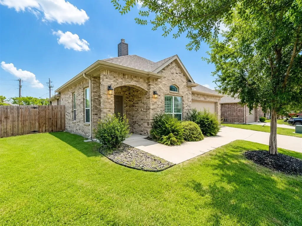 301 Hideaway Road Mckinney TX 75072