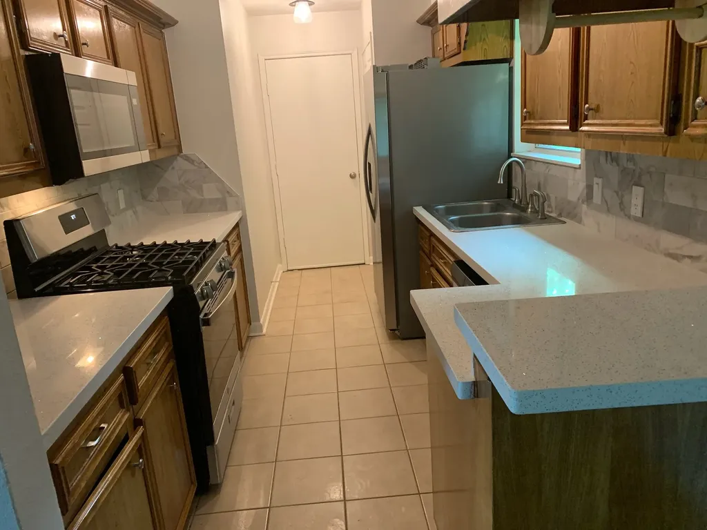 65 Paisano Lane Huntsville TX 77340