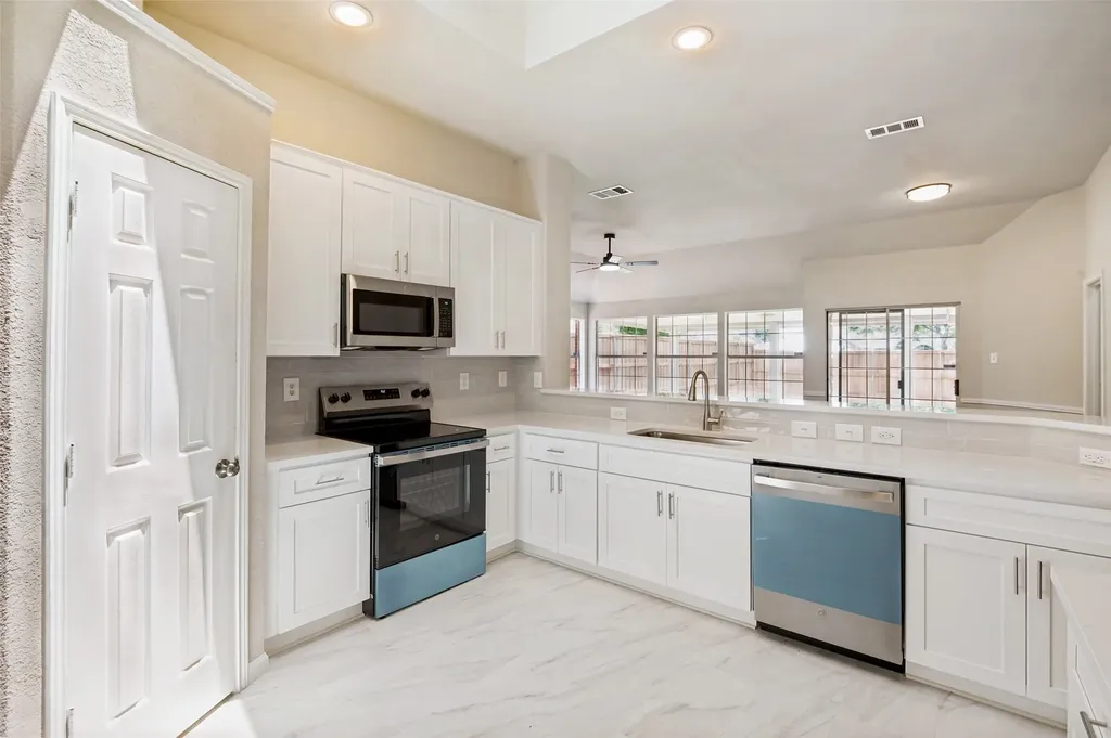 3548 Misty Meadow Drive Dallas TX 75287