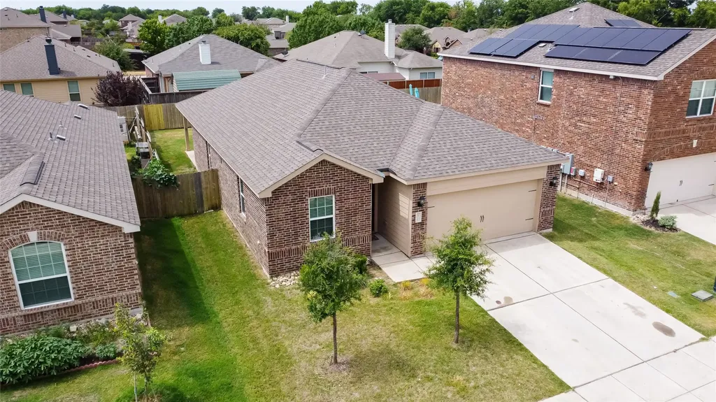1911 Hot Springs Way Princeton TX 75407