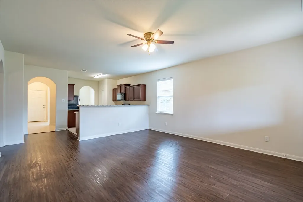 1911 Hot Springs Way Princeton TX 75407
