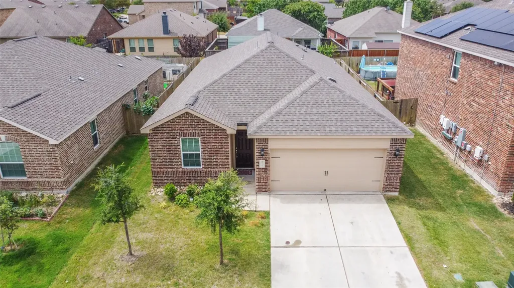 1911 Hot Springs Way Princeton TX 75407
