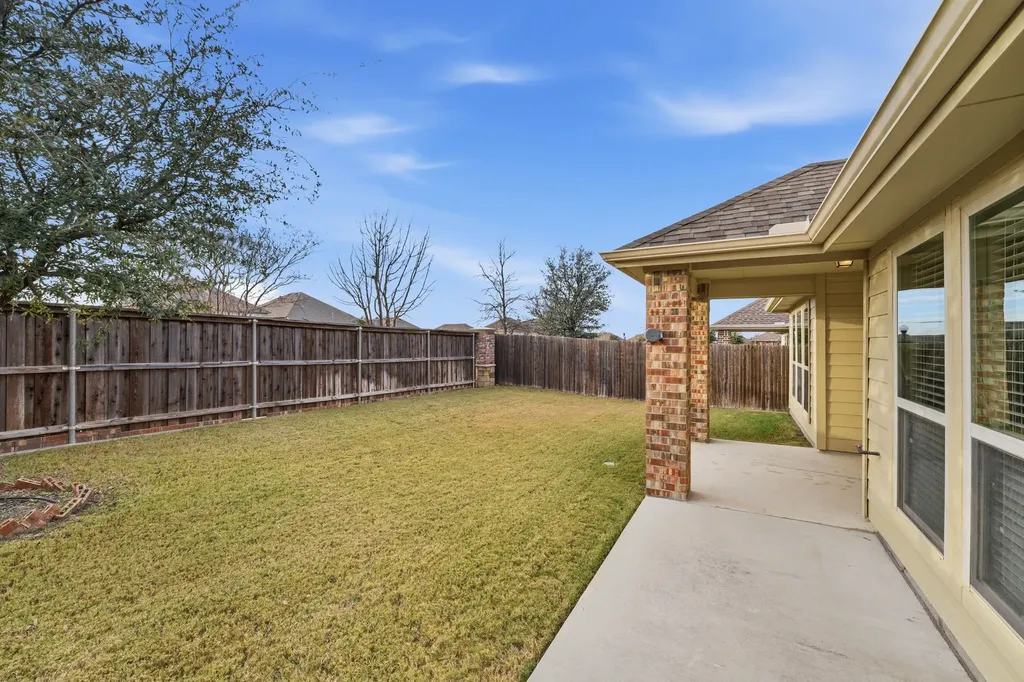 316 Rocky Pine Road Mckinney TX 75072