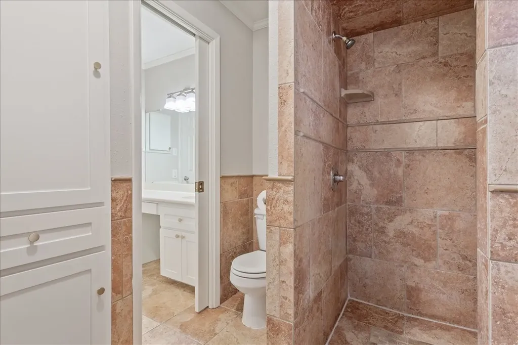 5600 Lake Highlands Drive Waco TX 76710