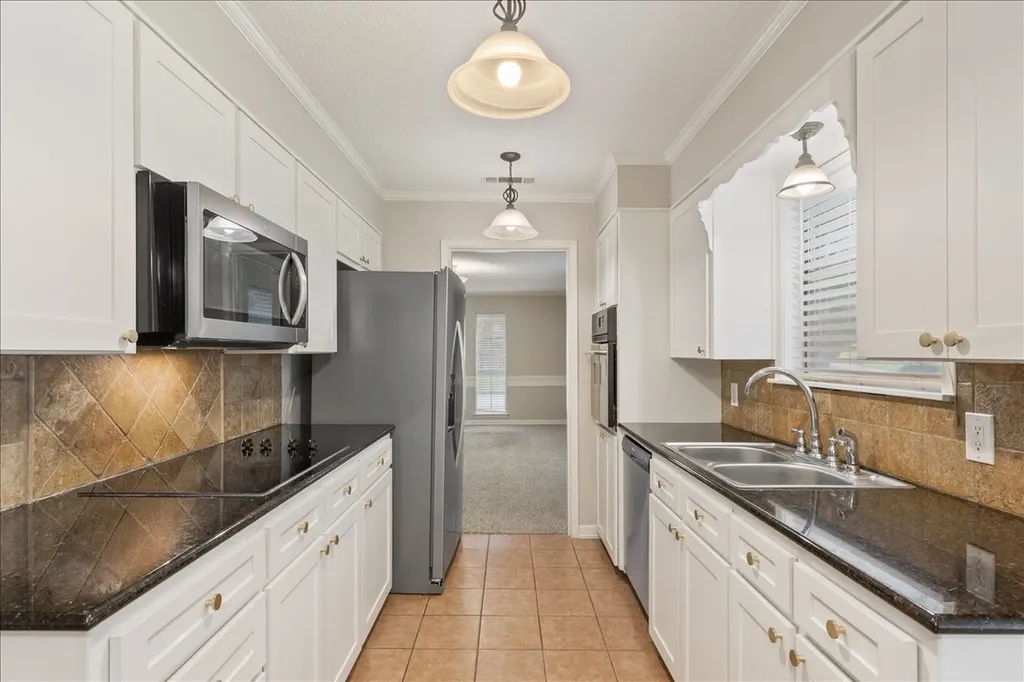 5600 Lake Highlands Drive Waco TX 76710