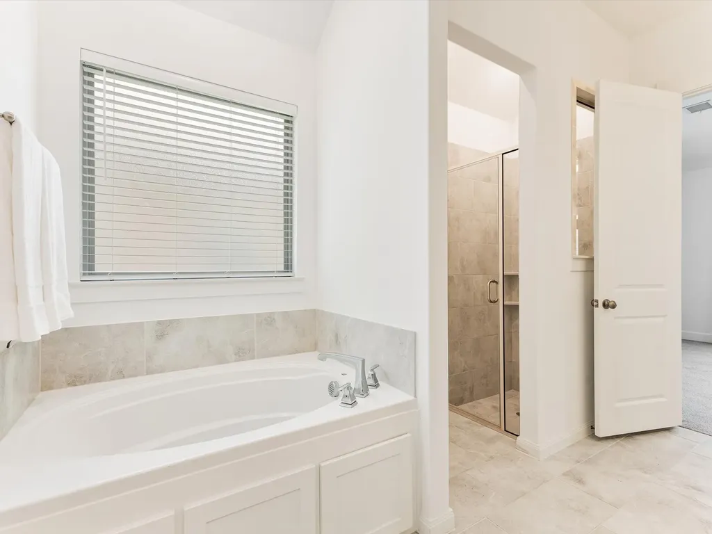 2256 Briar Ridge Trail Carrollton TX 75010
