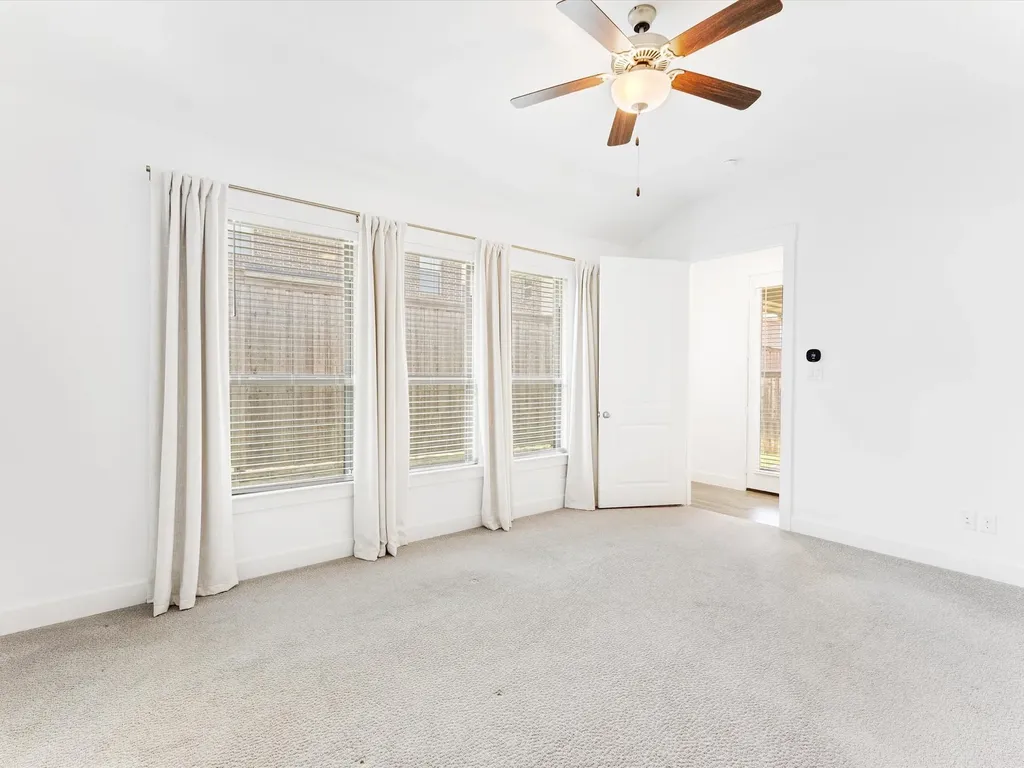2256 Briar Ridge Trail Carrollton TX 75010