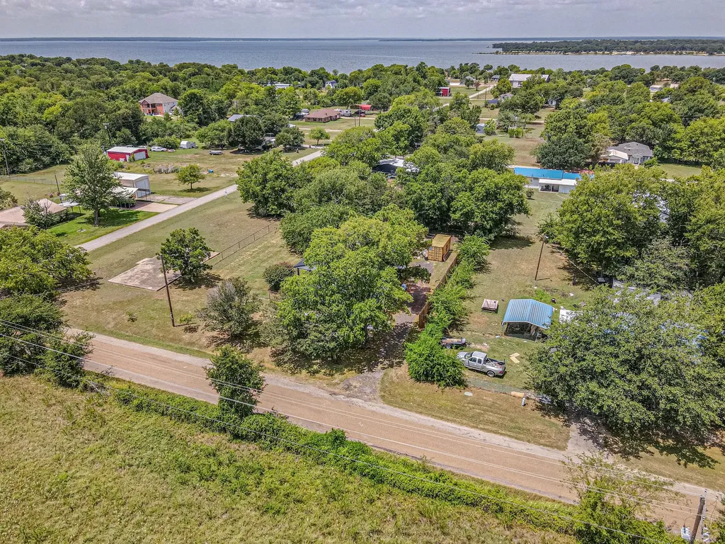 230 Rs County Road 1530 East Tawakoni TX 75472