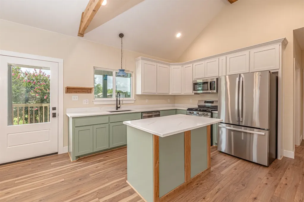 230 Rs County Road 1530 East Tawakoni TX 75472