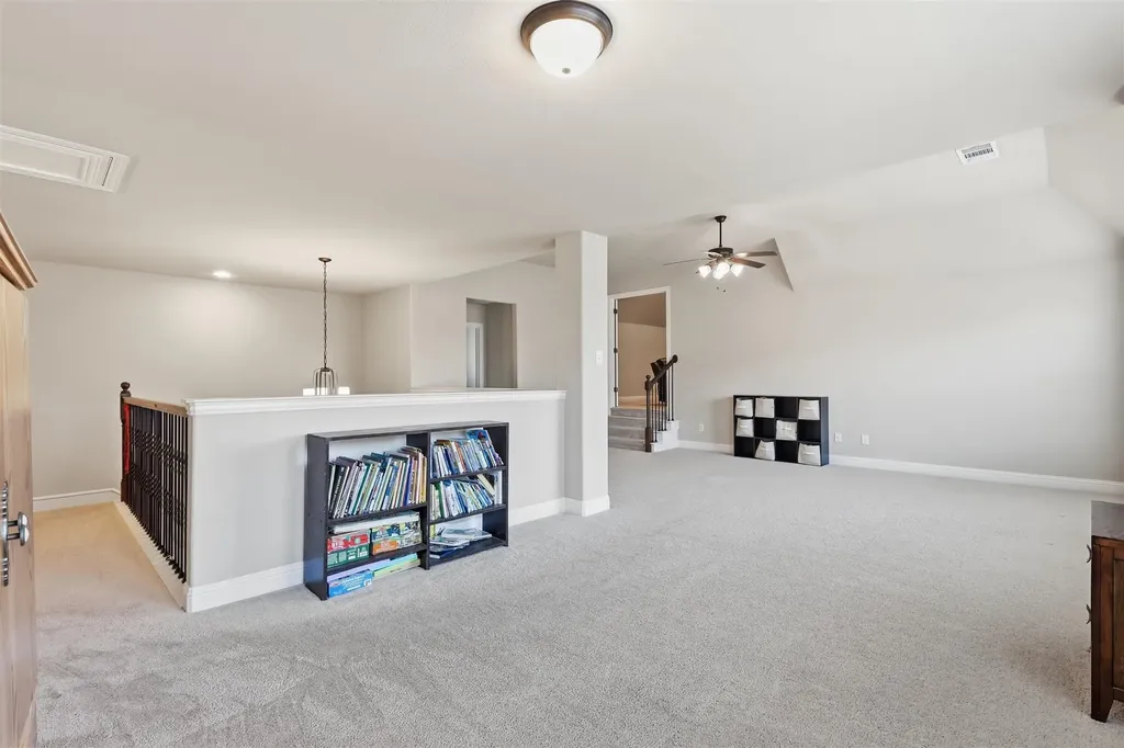 212 Lillian Lane Waxahachie TX 75165