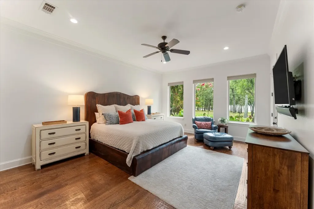 940 Private Road 5980 Yantis TX 75497