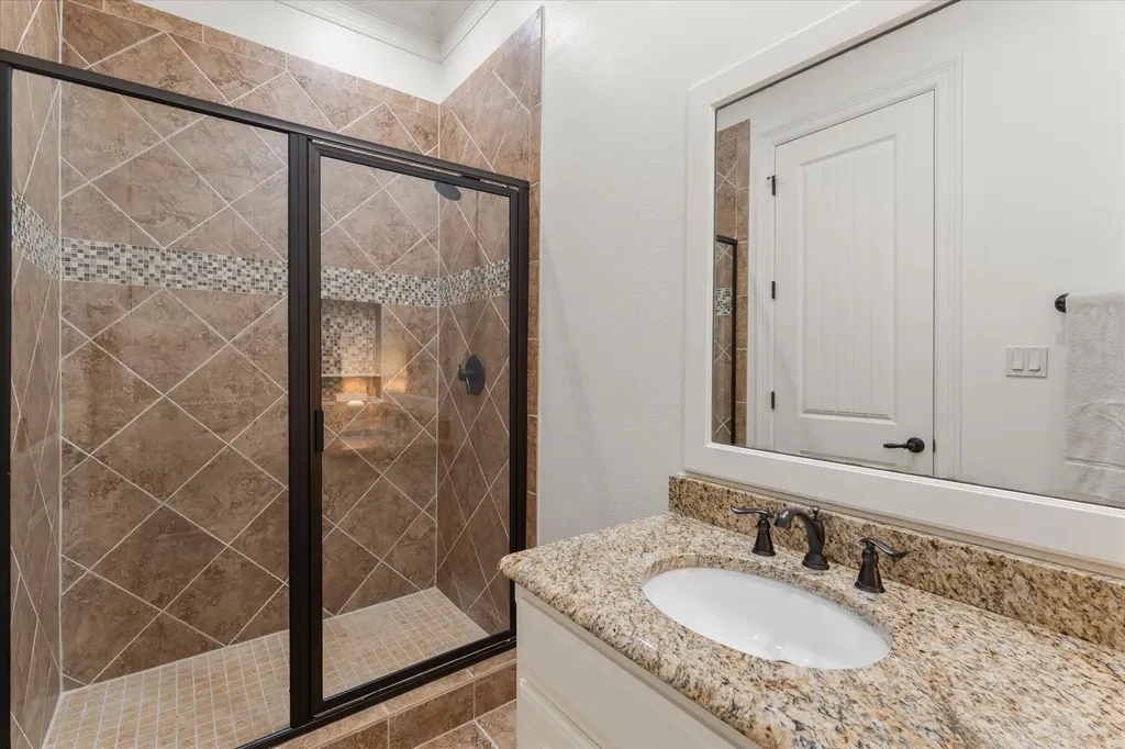 940 Private Road 5980 Yantis TX 75497