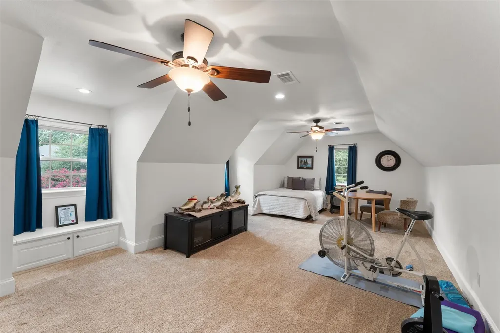 940 Private Road 5980 Yantis TX 75497