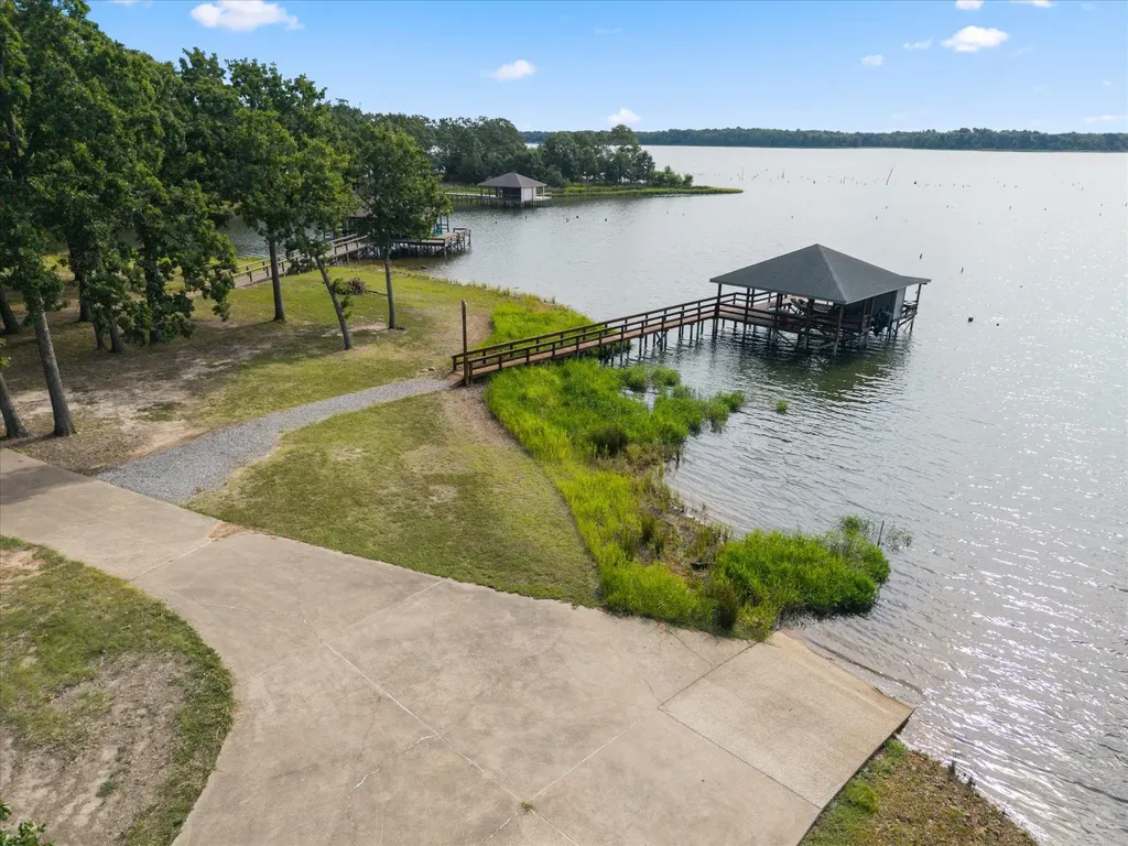 940 Private Road 5980 Yantis TX 75497