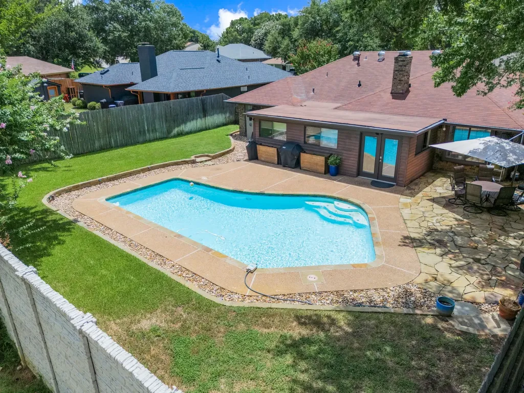 3040 Panhandle Drive Grapevine TX 76051