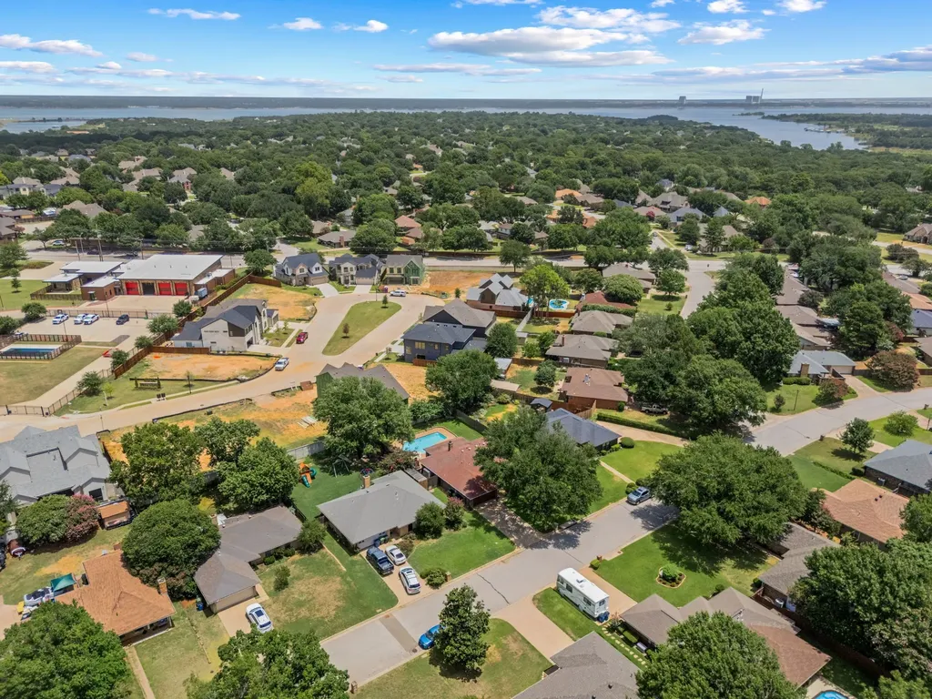 3040 Panhandle Drive Grapevine TX 76051