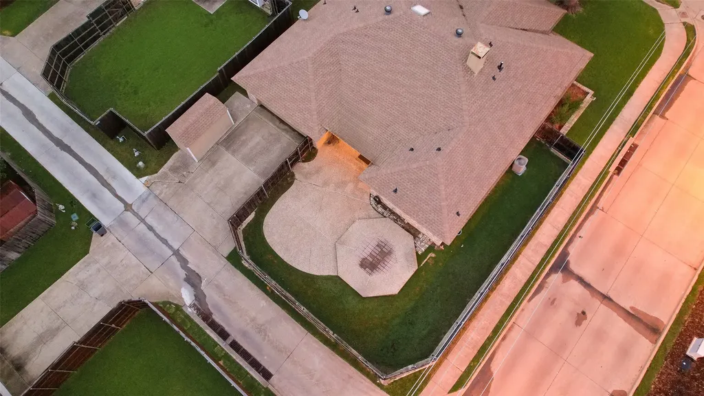 800 Brownfield Drive Mesquite TX 75150