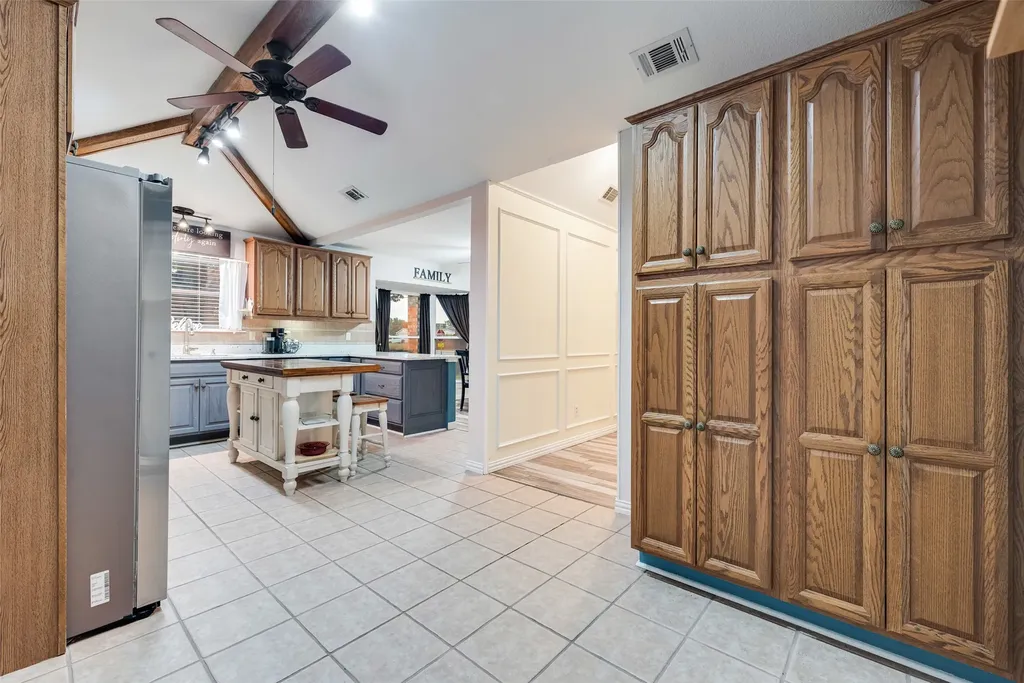 800 Brownfield Drive Mesquite TX 75150