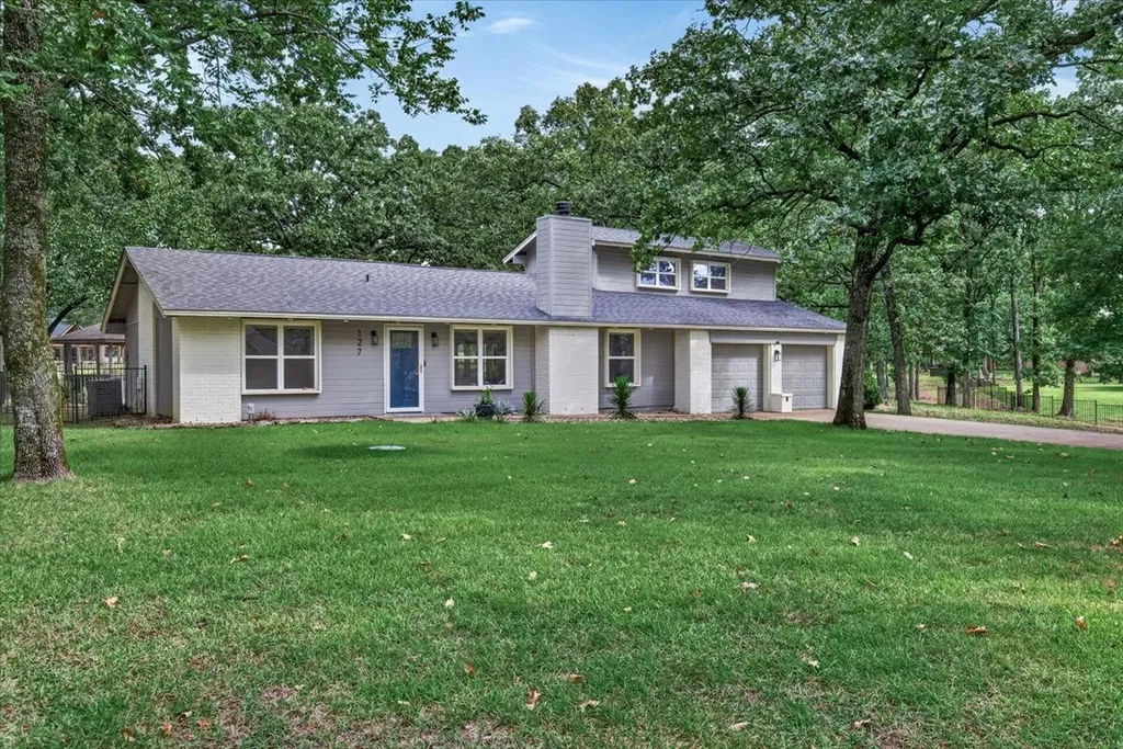 127 Pinnacle Club Drive Mabank TX 75156