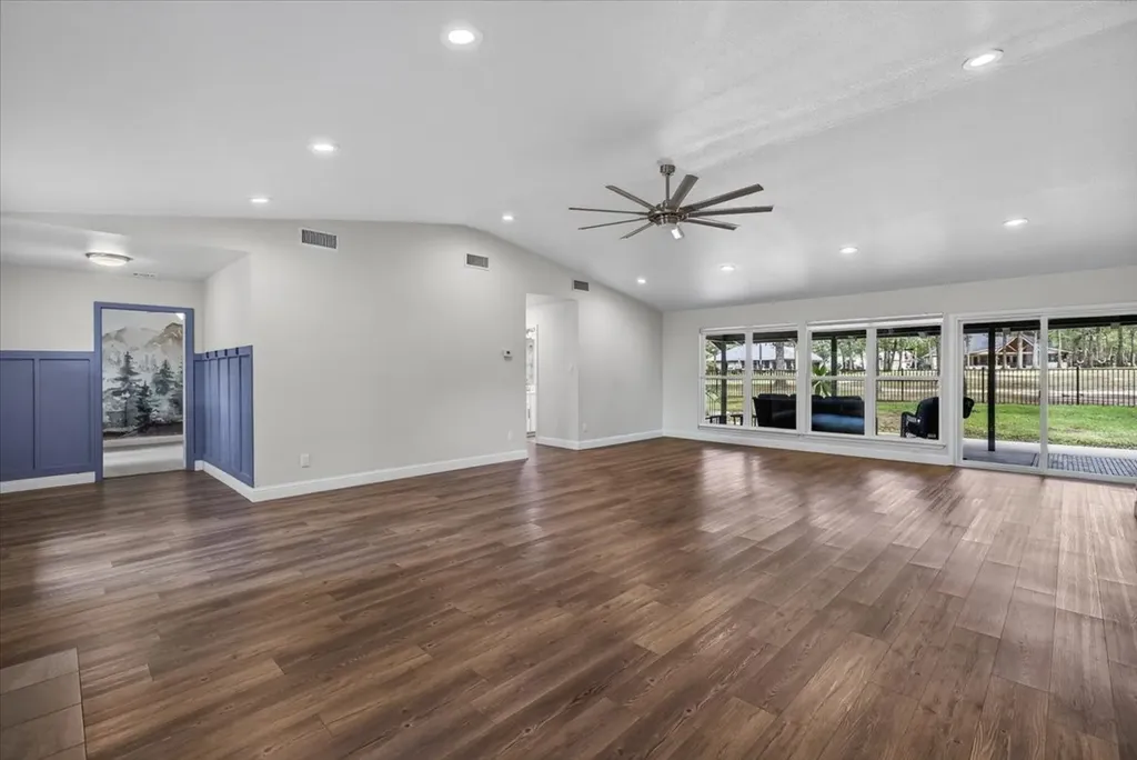 127 Pinnacle Club Drive Mabank TX 75156