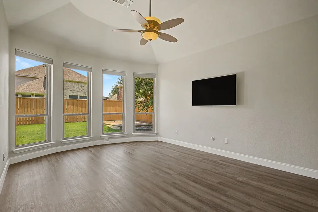 518 Collins Lane Fate TX 75087
