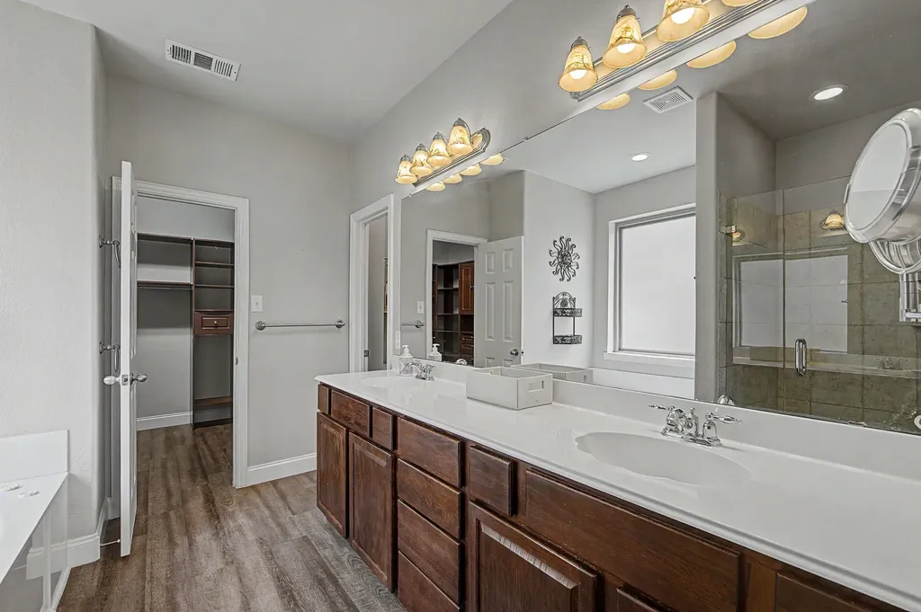 518 Collins Lane Fate TX 75087