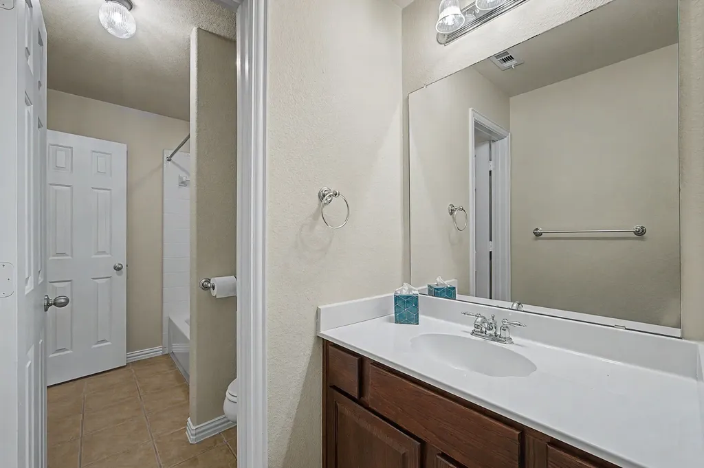 518 Collins Lane Fate TX 75087