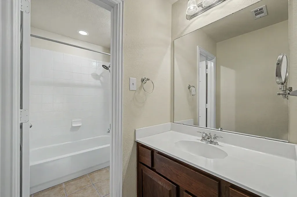 518 Collins Lane Fate TX 75087