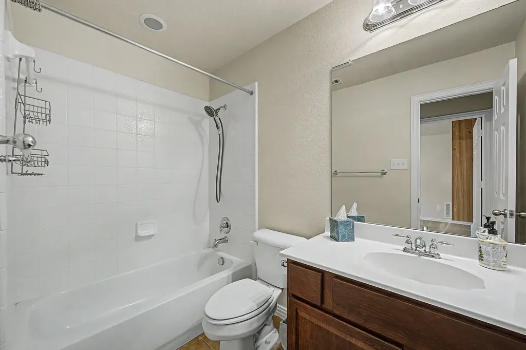 518 Collins Lane Fate TX 75087