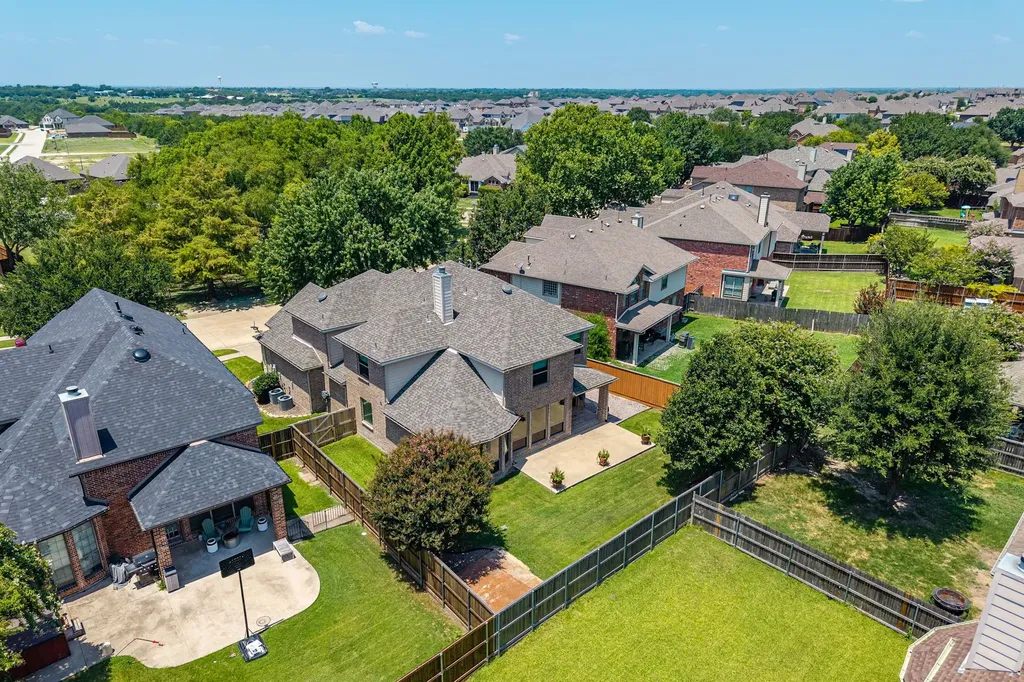518 Collins Lane Fate TX 75087