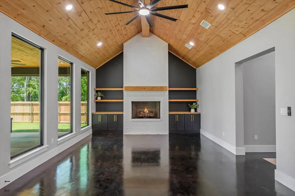 12253 Madison Crossing Bullard TX 75757