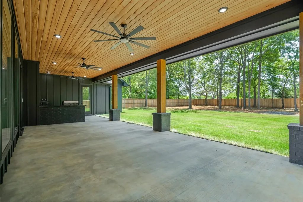 12253 Madison Crossing Bullard TX 75757