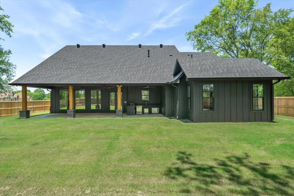 12253 Madison Crossing Bullard TX 75757