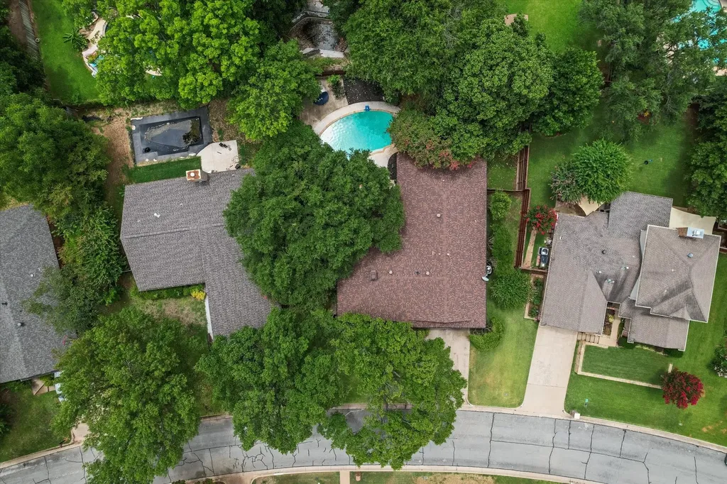 704 Whistler Drive Arlington TX 76006