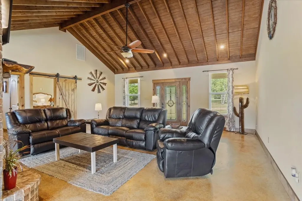 7944 Cr 669 Blue Ridge TX 75424