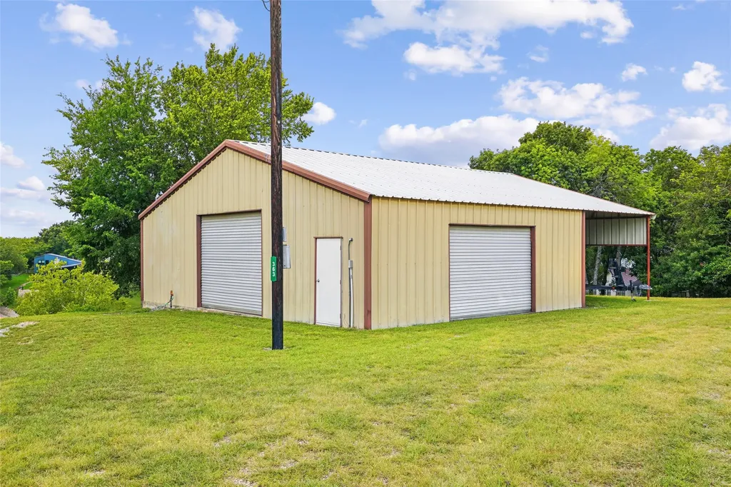 363 Oakview Road Gainesville TX 76240