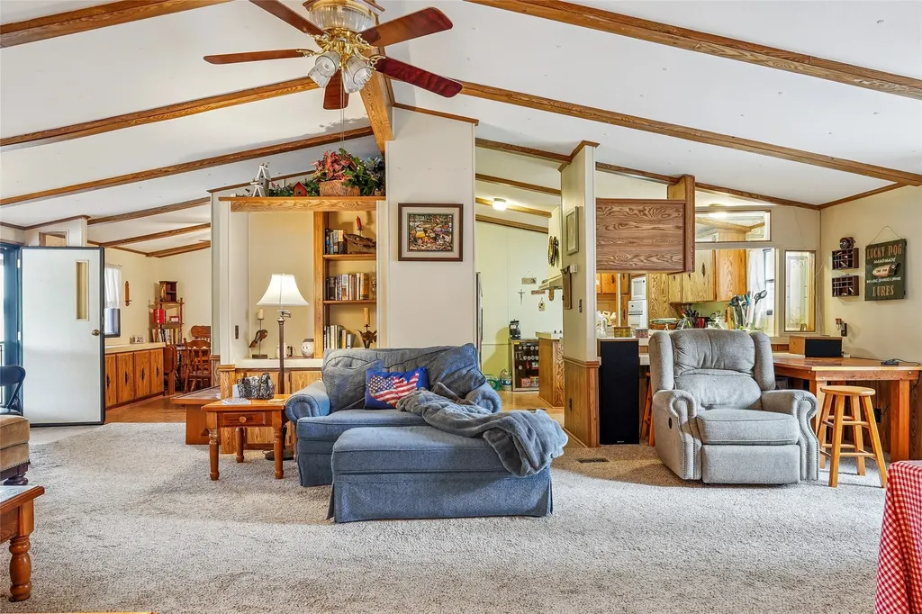 363 Oakview Road Gainesville TX 76240
