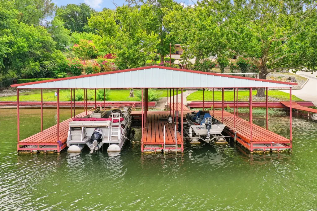363 Oakview Road Gainesville TX 76240