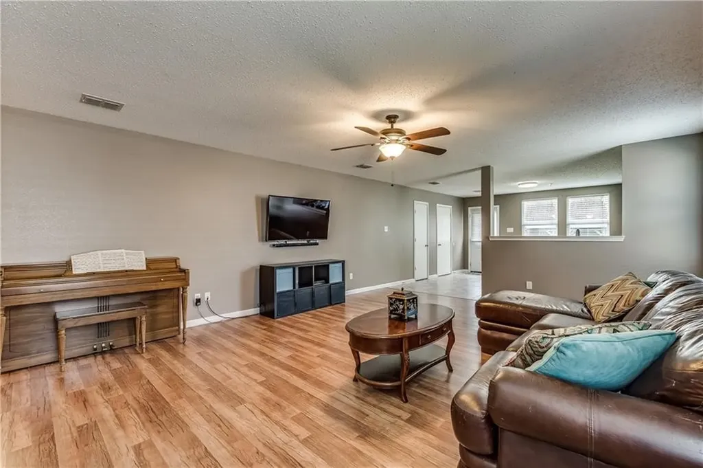 1608 Rialto Way Fort Worth TX 76247