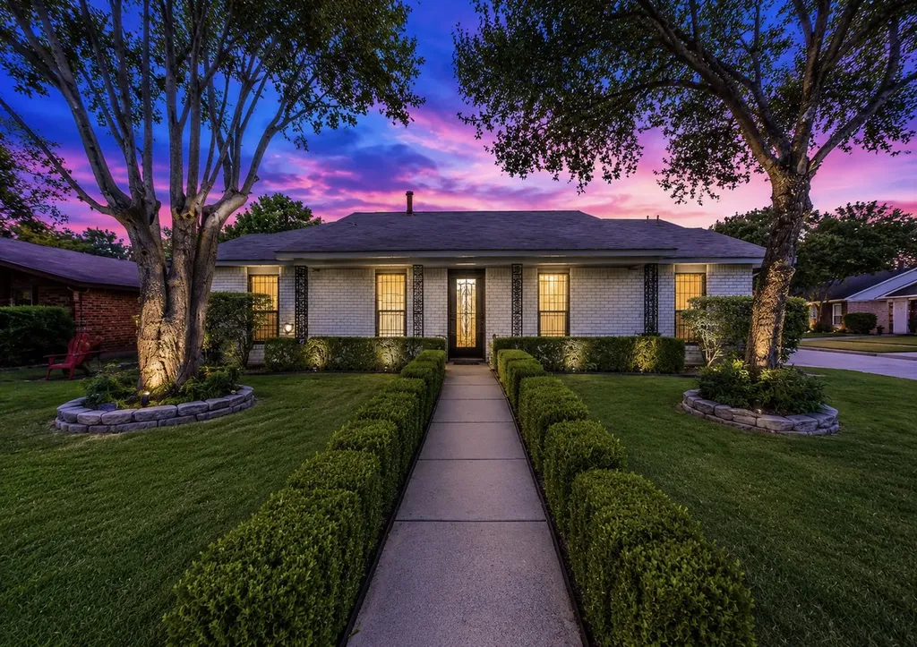 8633 Baumgarten Drive Dallas TX 75228