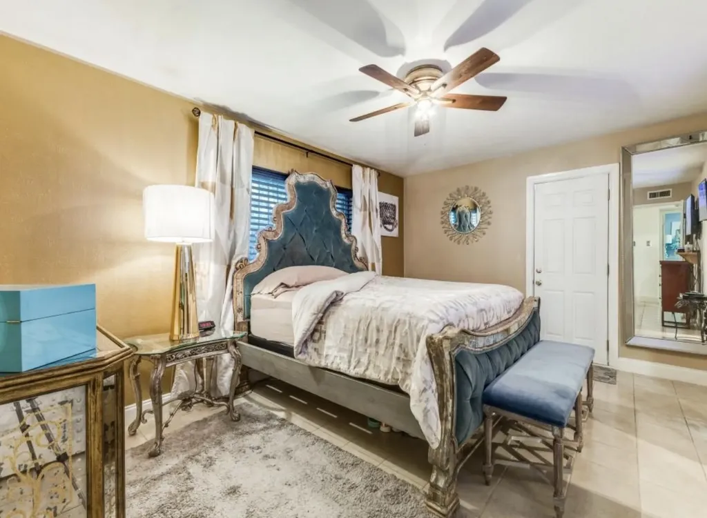 8633 Baumgarten Drive Dallas TX 75228