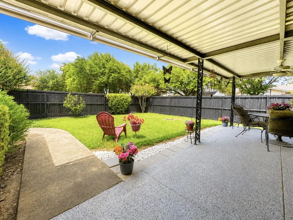 8633 Baumgarten Drive Dallas TX 75228