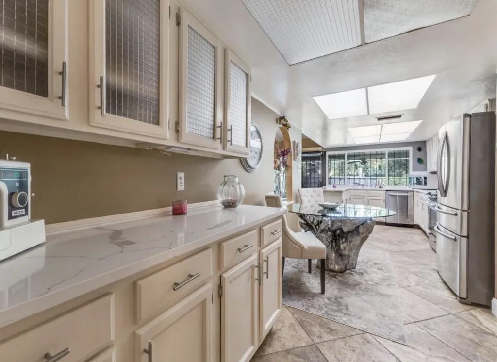 8633 Baumgarten Drive Dallas TX 75228