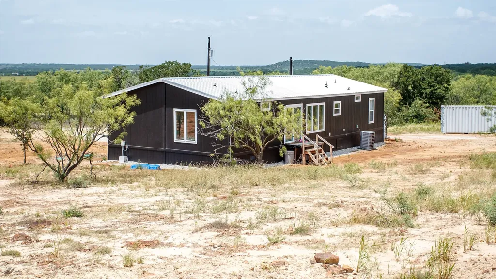 887 Briar Creek Graham TX 76450