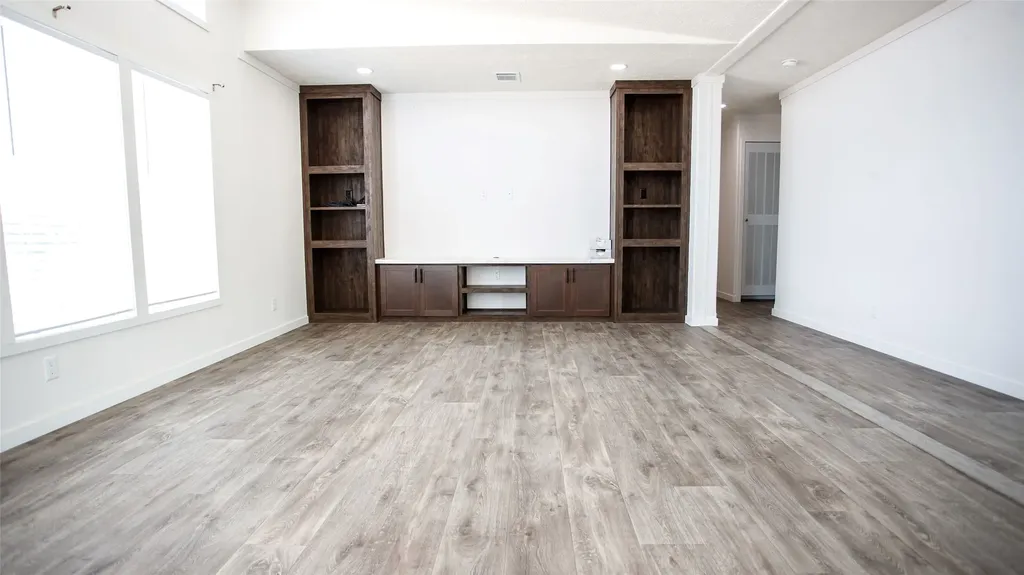 887 Briar Creek Graham TX 76450