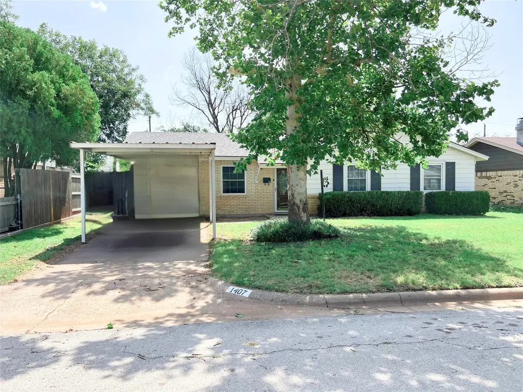 1407 Ruidosa Wichita Falls TX 76306