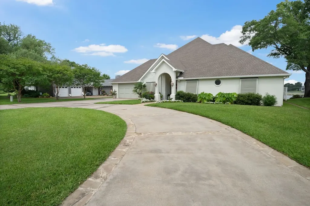 120 Marina Drive Bullard TX 75757