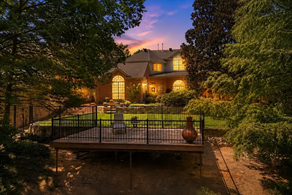 940 Creek Crossing Coppell TX 75019