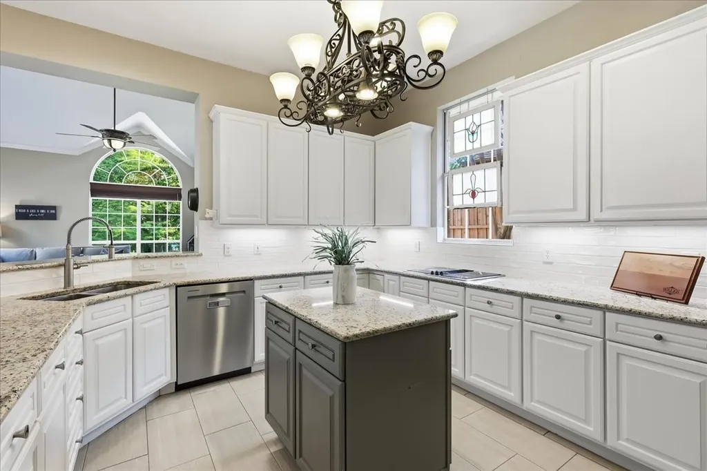 940 Creek Crossing Coppell TX 75019